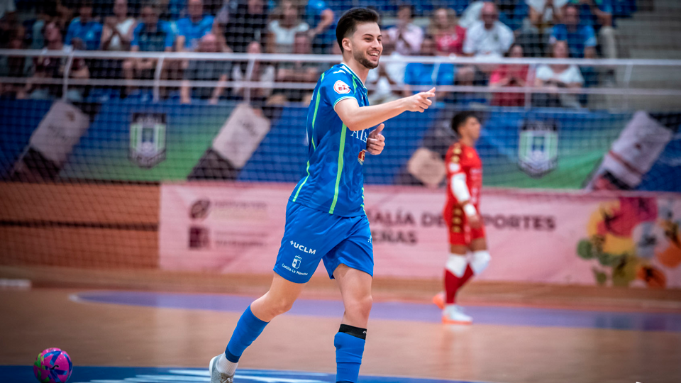 Lucas Cezar, cedido al Melistar FS