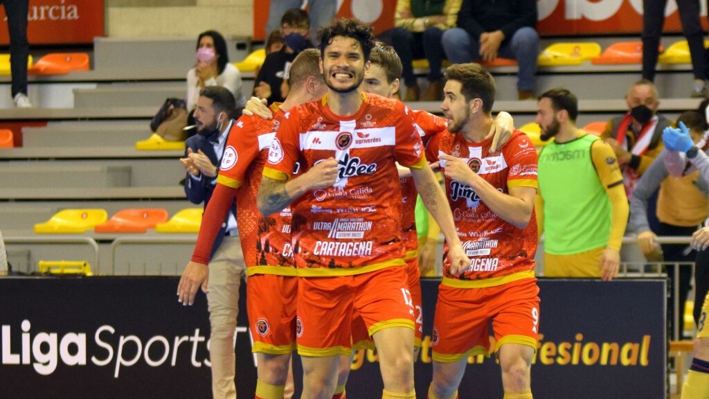 Lucão, del Jimbee Cartagena, dedica un gol