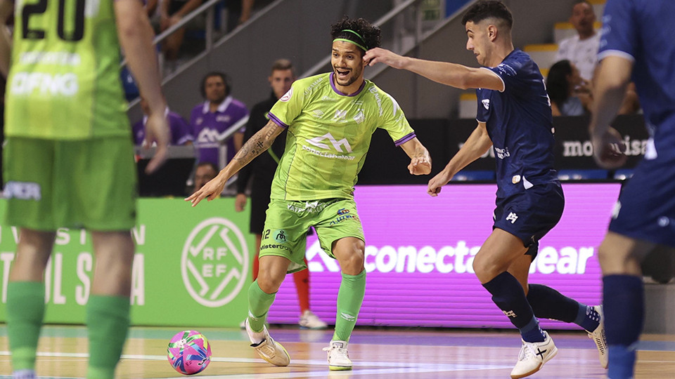 Islas Baleares Palma Futsal apunta alto y corta la imbatibilidad de Córdoba Patrimonio (8-1)